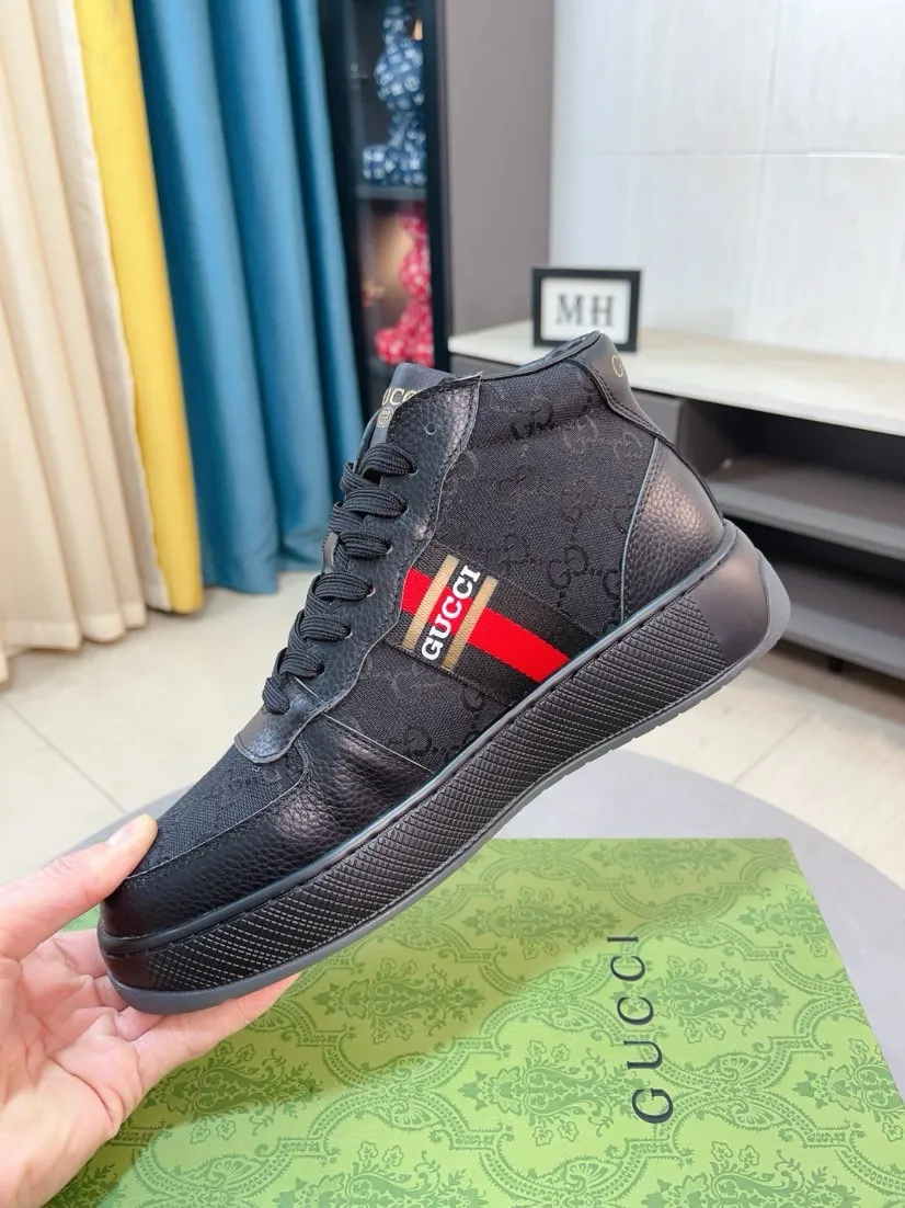Men's shoes 💰438🌹🌹GUCCI [Gucci] New high-top men's shoes, a high-end brand, the latest fashionable casual men's shoes, trendy and versatile, relaxed and sporty style, uppers imported from Italy, first-layer cowhide, genuine leather lining, and ultra-fine workmanship. Original personalized fashionable rubber wear-resistant outsole, light and comfortable on the foot, size 38-44